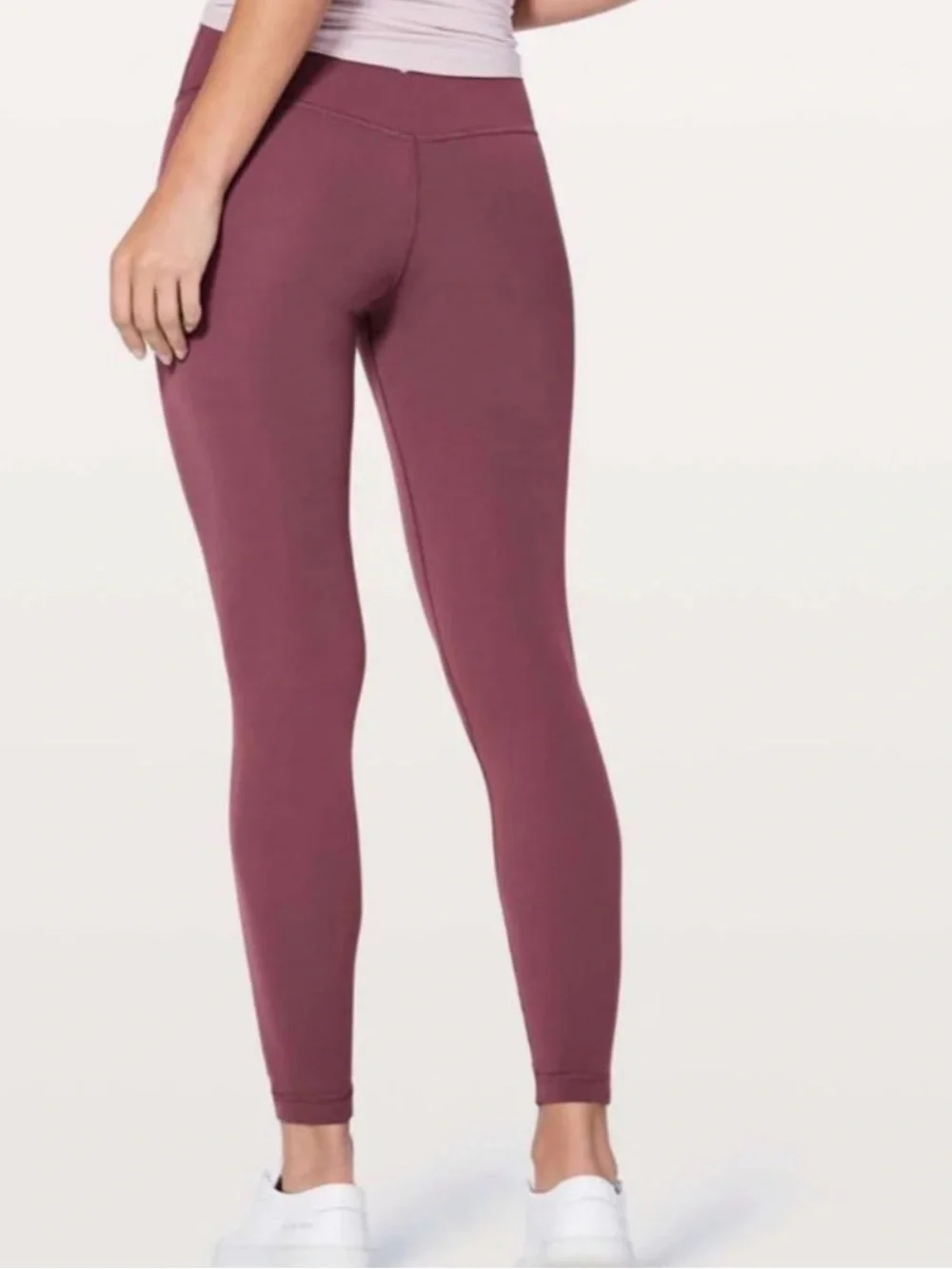 Lululemon High-Rise Align Leggings in So Merlot - Picture 1 of 5